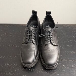 Aquatalia Women's Black Leather Loafers